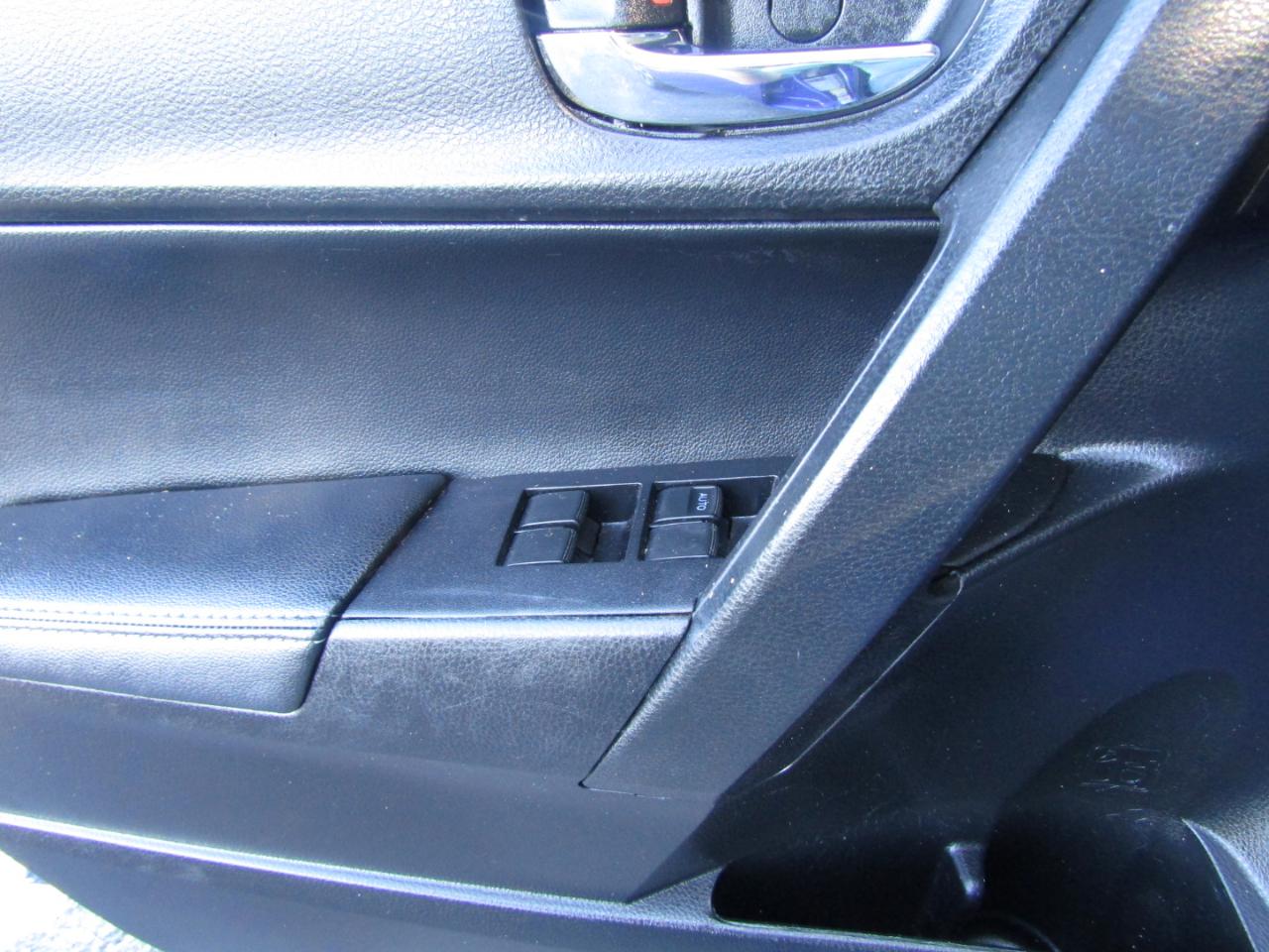 Toyota Corolla XLE CVT 2019