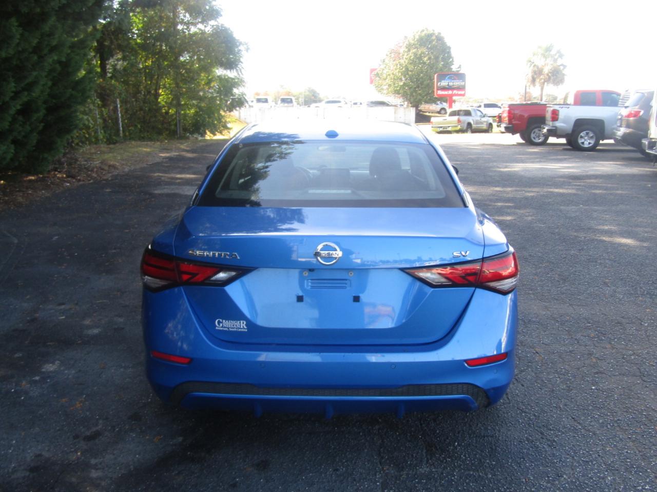 Nissan Sentra SV 2023