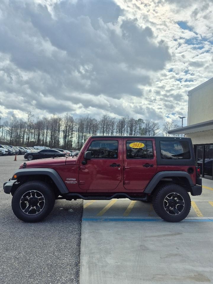 Jeep Wrangler Unlimited Sport 4WD 2013