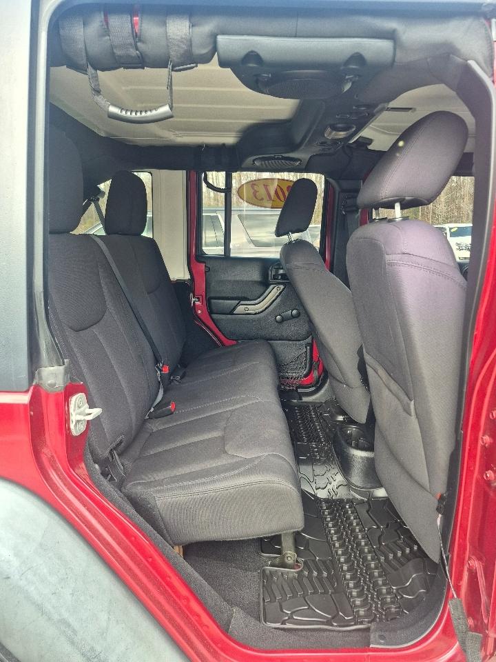 Jeep Wrangler Unlimited Sport 4WD 2013