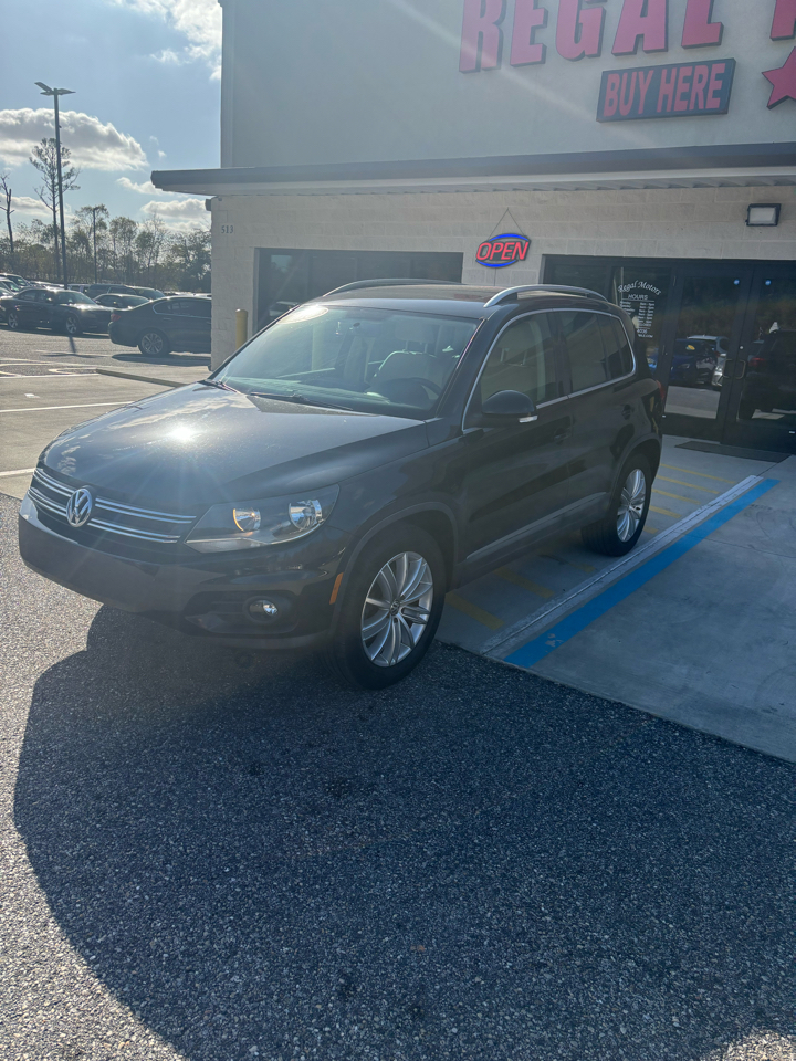 Volkswagen Tiguan S 2015