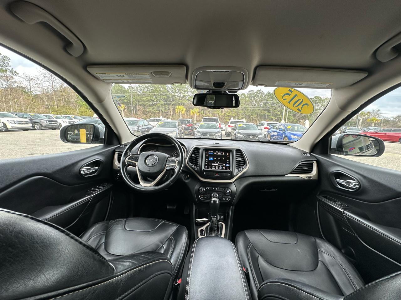 Jeep Cherokee Limited FWD 2015