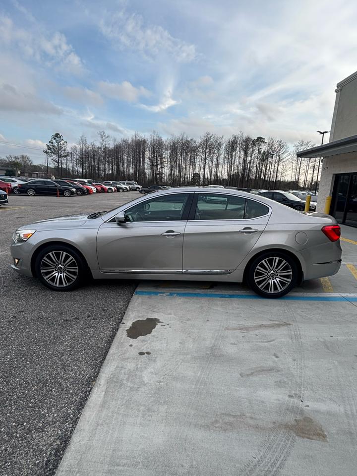 Kia Cadenza Sedan 2014