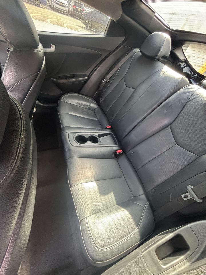 Hyundai Veloster Turbo 6MT 2015