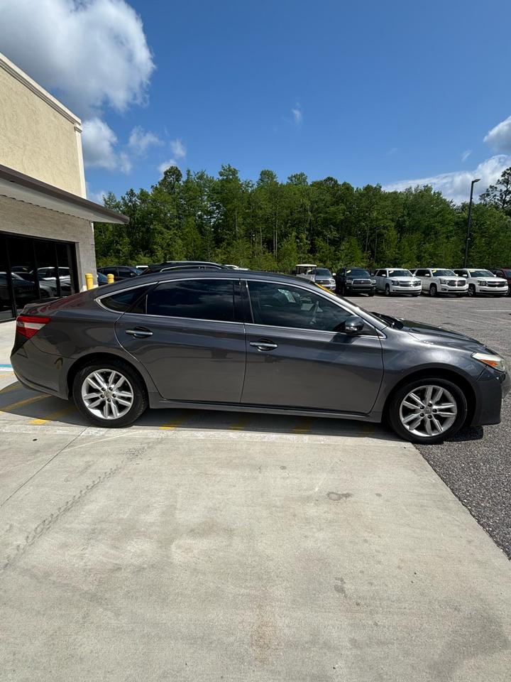 Toyota Avalon XLE Premium 2014