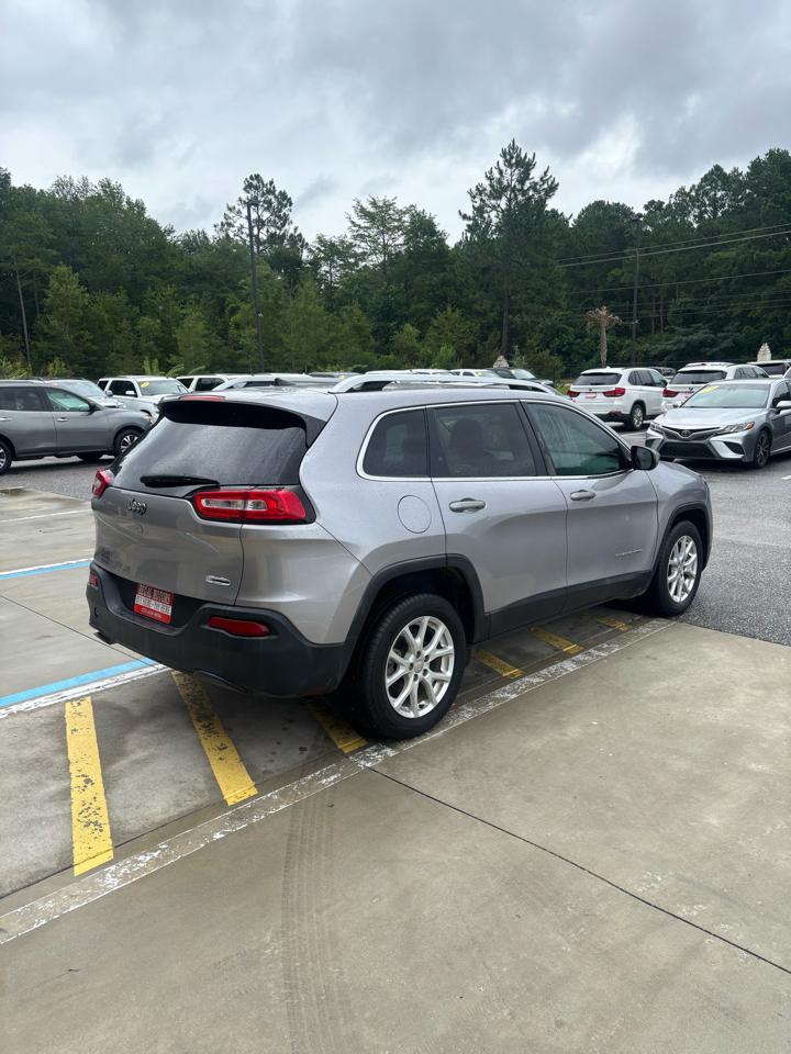 Jeep Cherokee Latitude FWD 2017