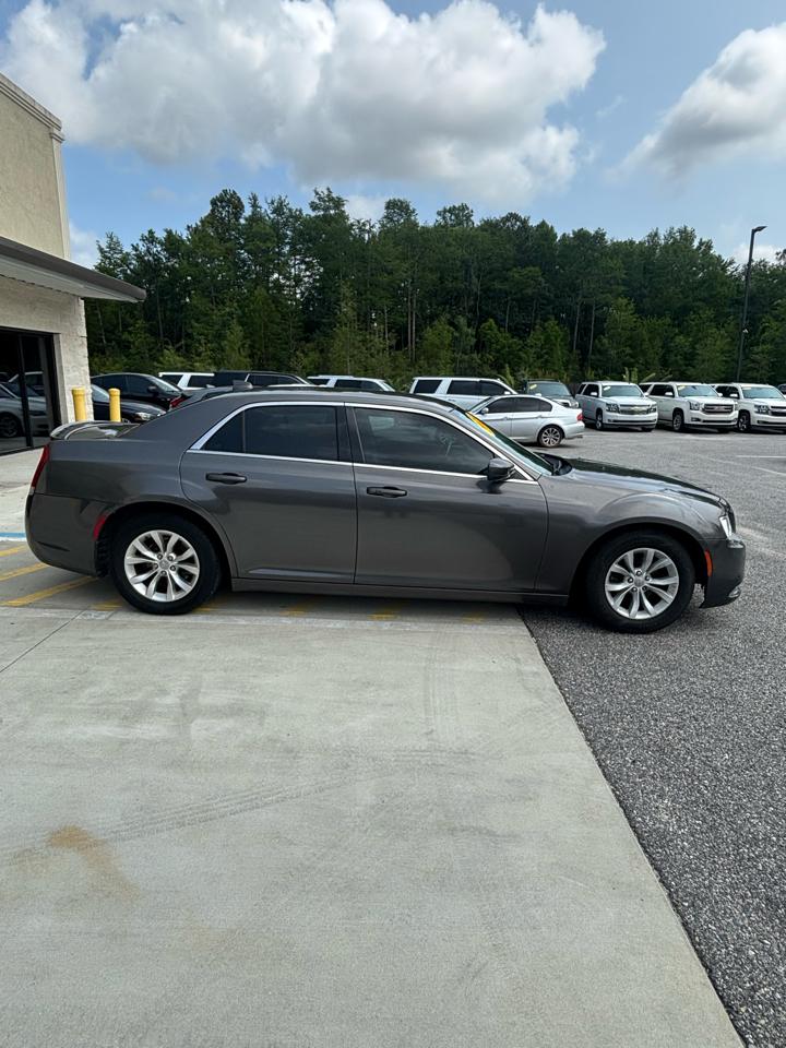 Chrysler 300 Limited RWD 2015