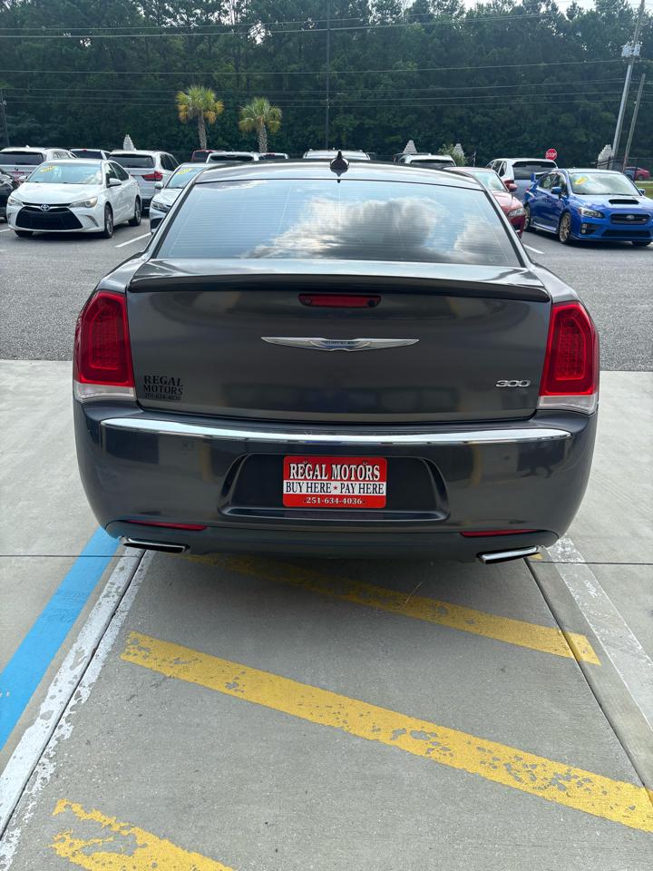 Chrysler 300 Limited RWD 2015