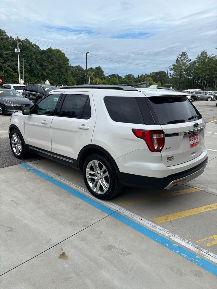 Ford Explorer XLT FWD 2017