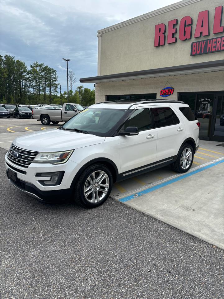 Ford Explorer XLT FWD 2017