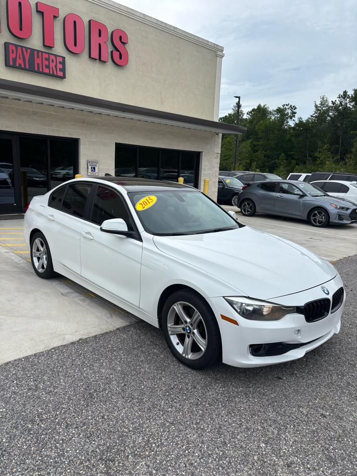 BMW 3-Series 320i Sedan 2015