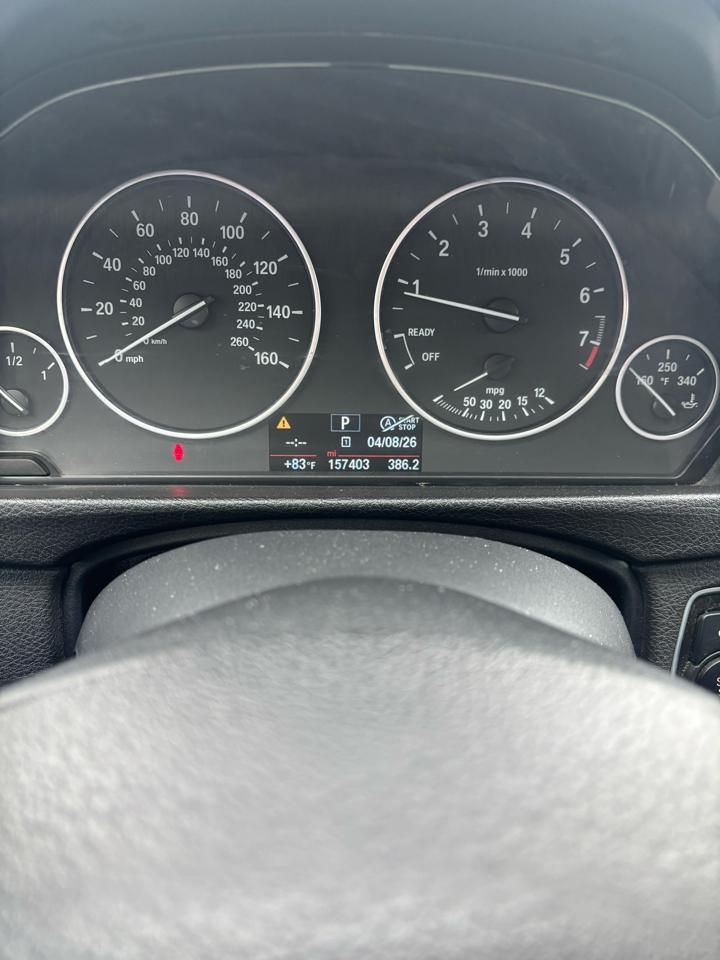 BMW 3-Series 320i Sedan 2015