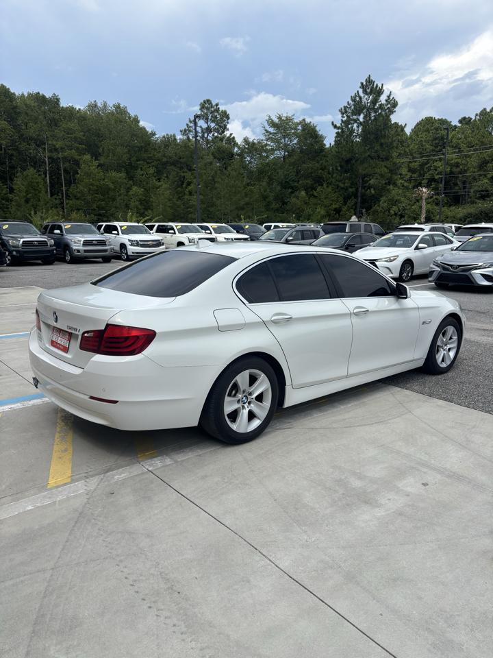 BMW 5-Series 528i 2012