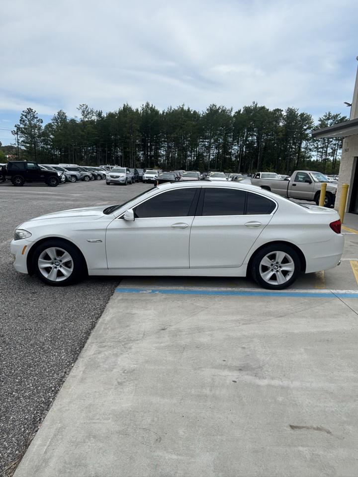 BMW 5-Series 528i 2012