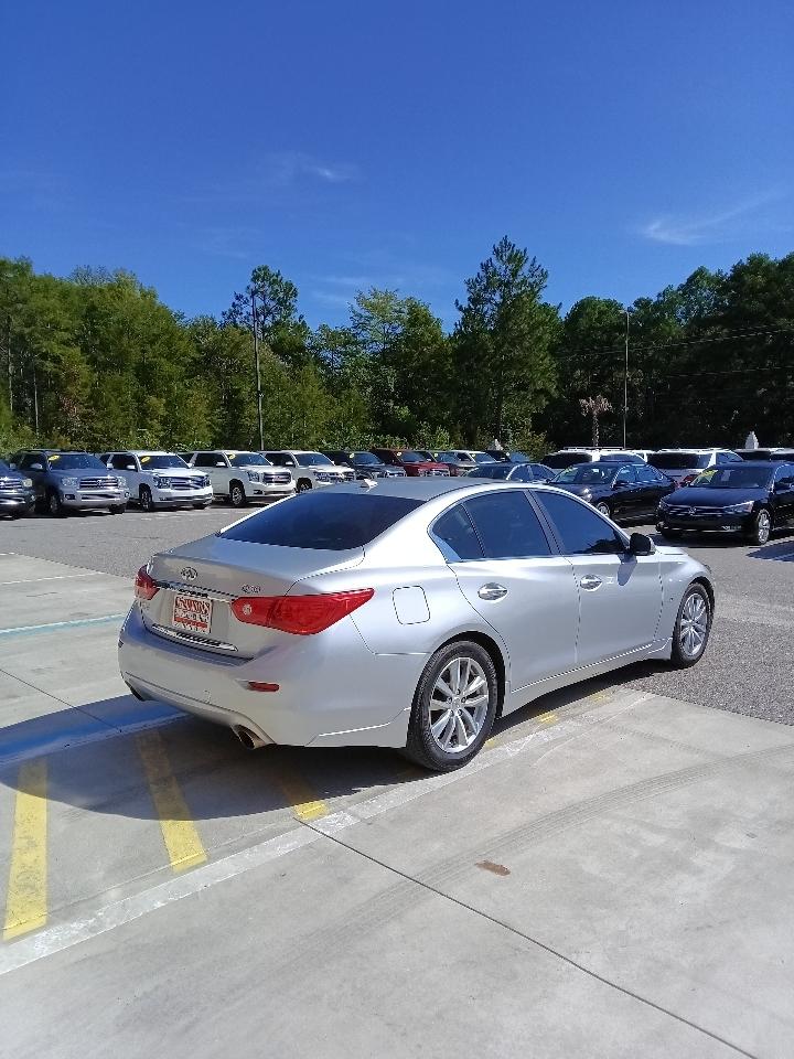 Infiniti Q50 Base 2015