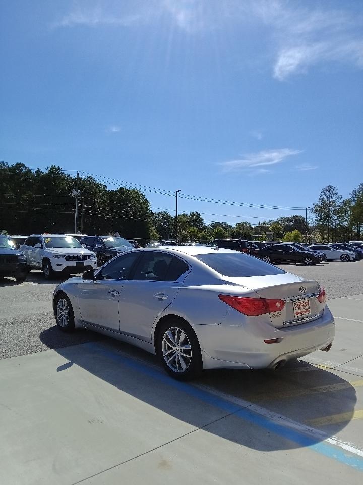 Infiniti Q50 Base 2015