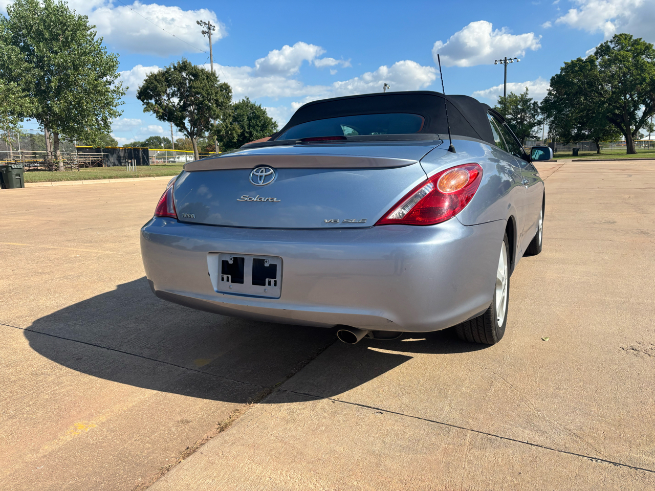 2006 Toyota Camry Solara SE photo 29