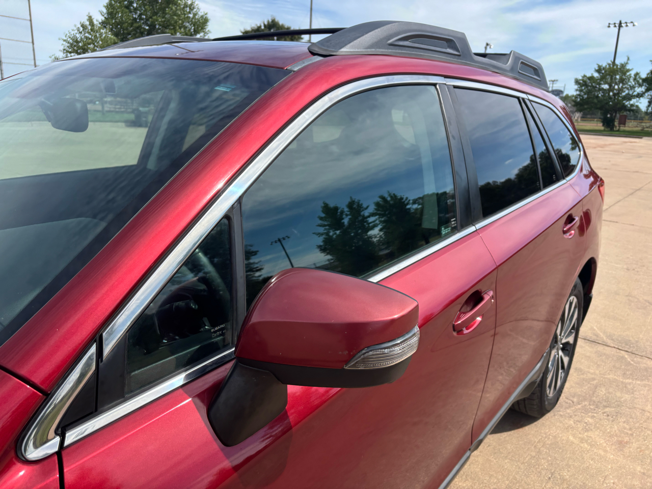 2016 Subaru Outback 2.5i Limited photo 5