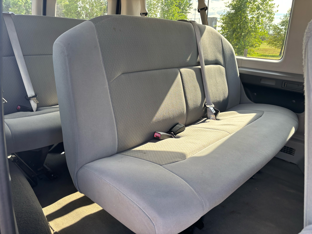 2008 Ford E-350 photo 10