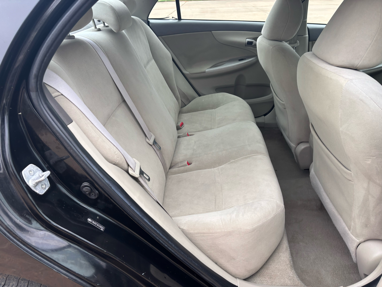 Toyota Corolla 4dr Sdn Auto (Natl) 2010 Toyota Corolla 4dr Sdn Auto (Natl) 2010