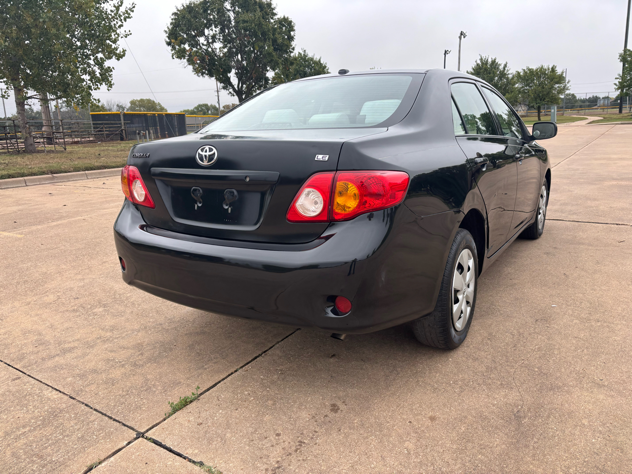 Toyota Corolla 4dr Sdn Auto (Natl) 2010