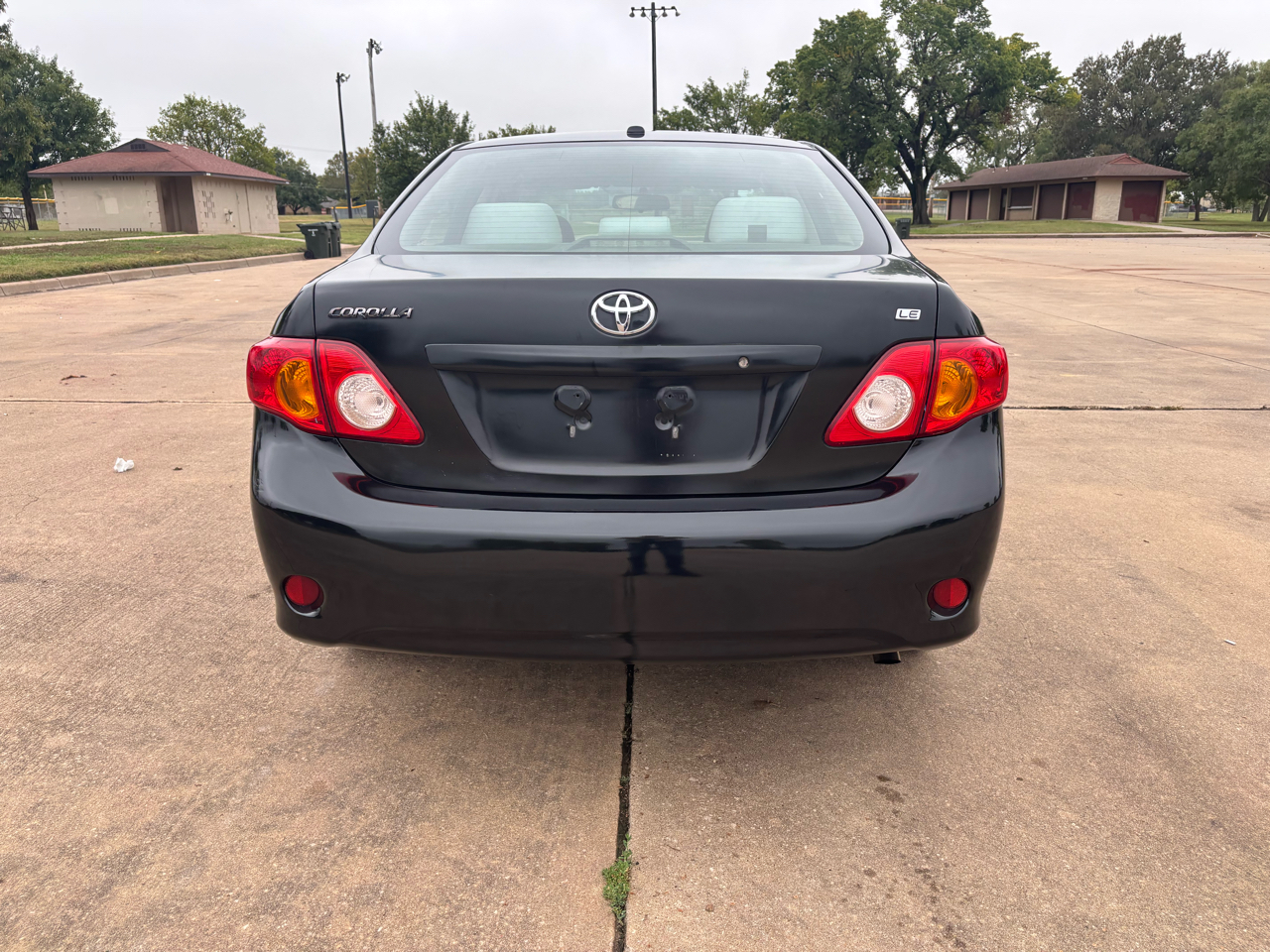 Toyota Corolla 4dr Sdn Auto (Natl) 2010