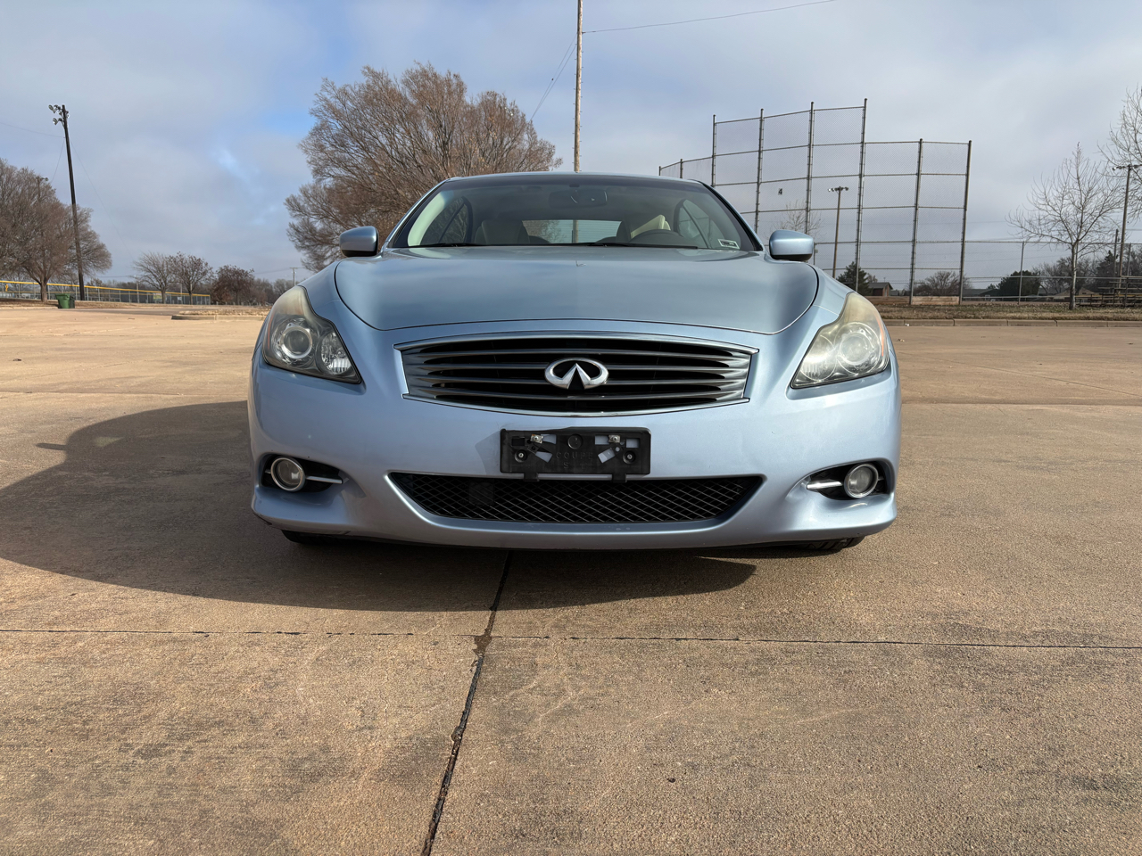 Infiniti G37 Convertible 2dr Base 2011