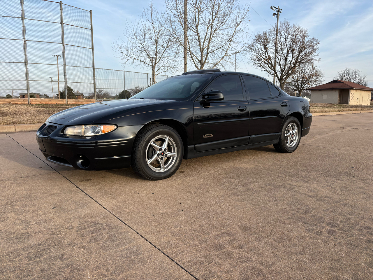 Pontiac Grand Prix 4dr Sdn GTP 2002