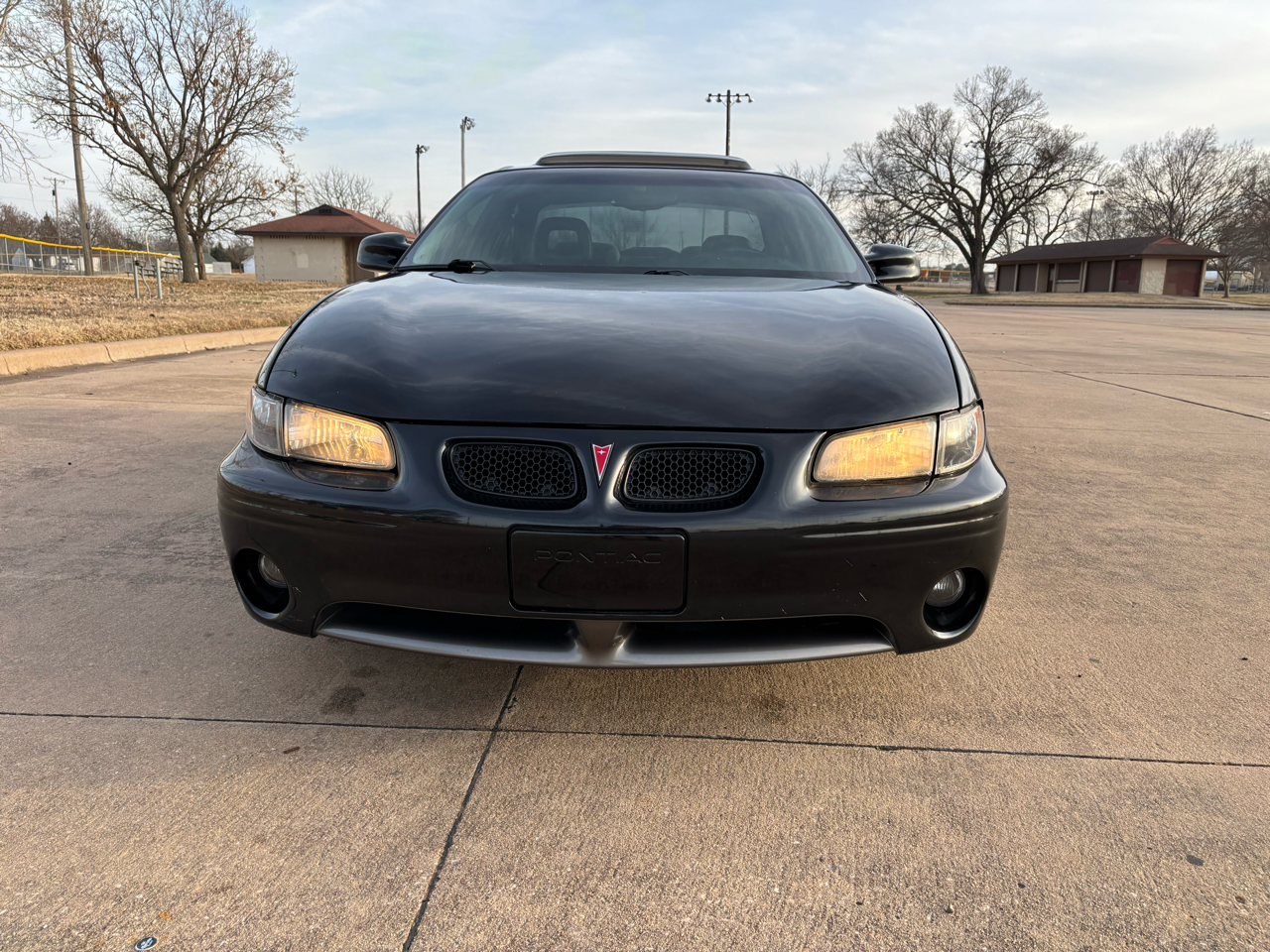 Pontiac Grand Prix 4dr Sdn GTP 2002