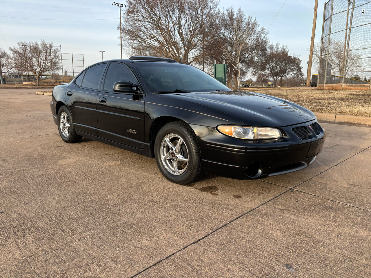Pontiac Grand Prix 4dr Sdn GTP 2002