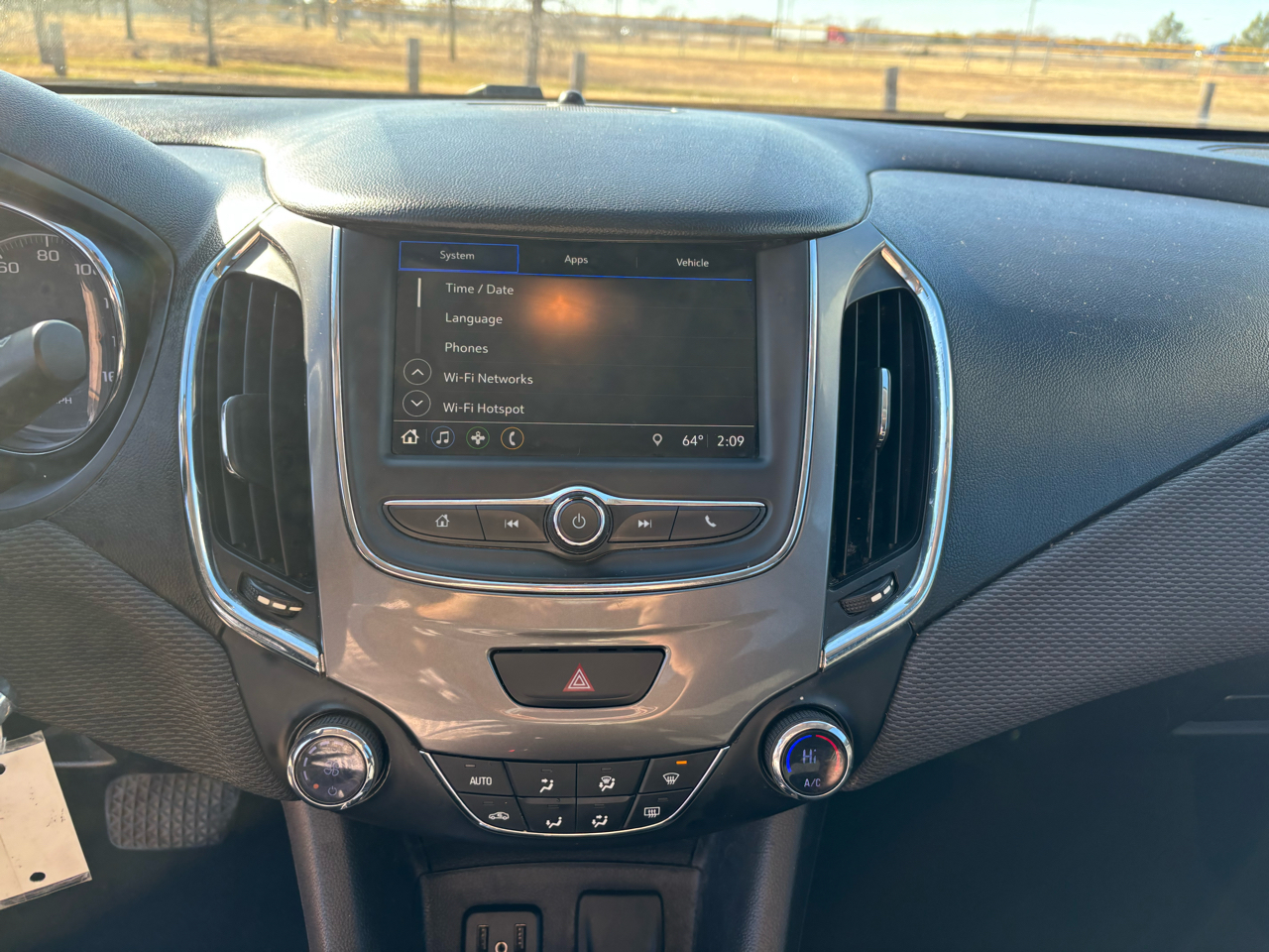 Chevrolet Cruze 4dr Sdn LT 2019