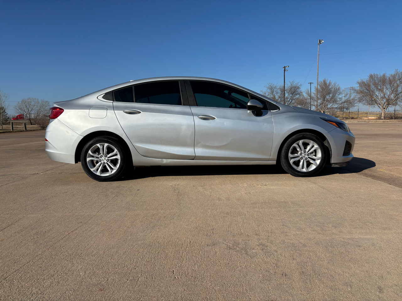 Chevrolet Cruze 4dr Sdn LT 2019