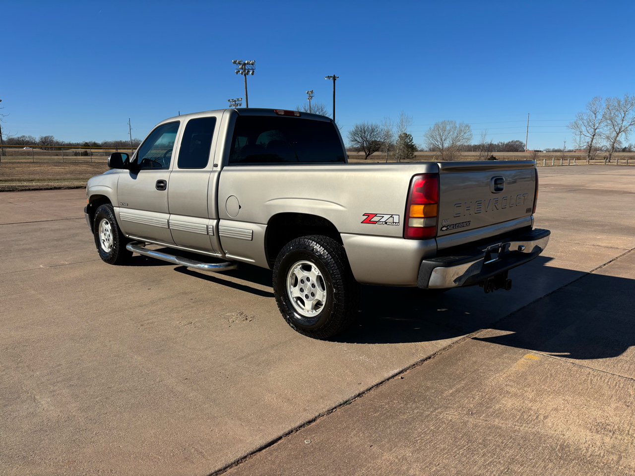 Chevrolet Silverado 1500 4WD Ext Cab 143.5" LT 2002