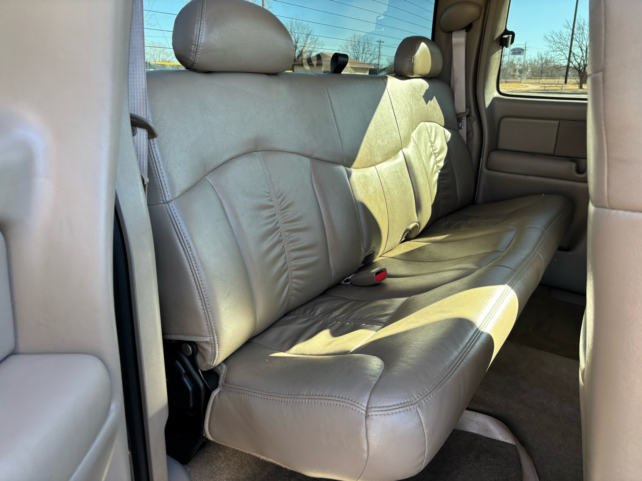 Chevrolet Silverado 1500 4WD Ext Cab 143.5" LT 2002