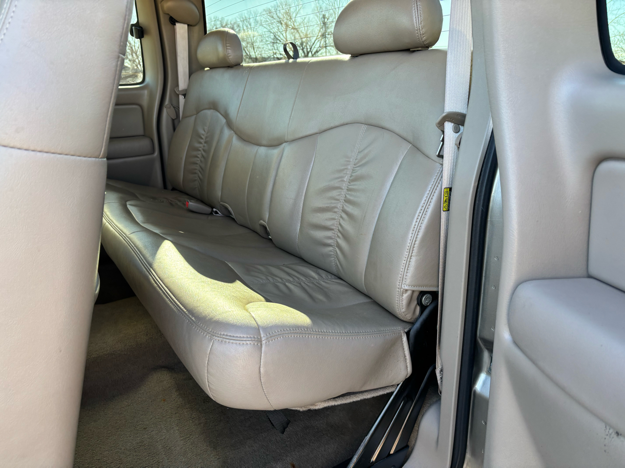 Chevrolet Silverado 1500 4WD Ext Cab 143.5" LT 2002