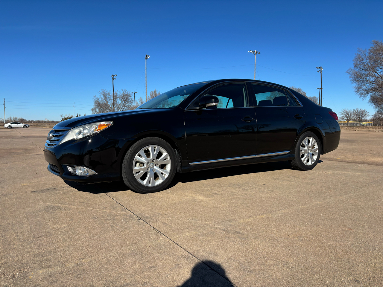 Toyota Avalon 4dr Sdn (Natl) 2012