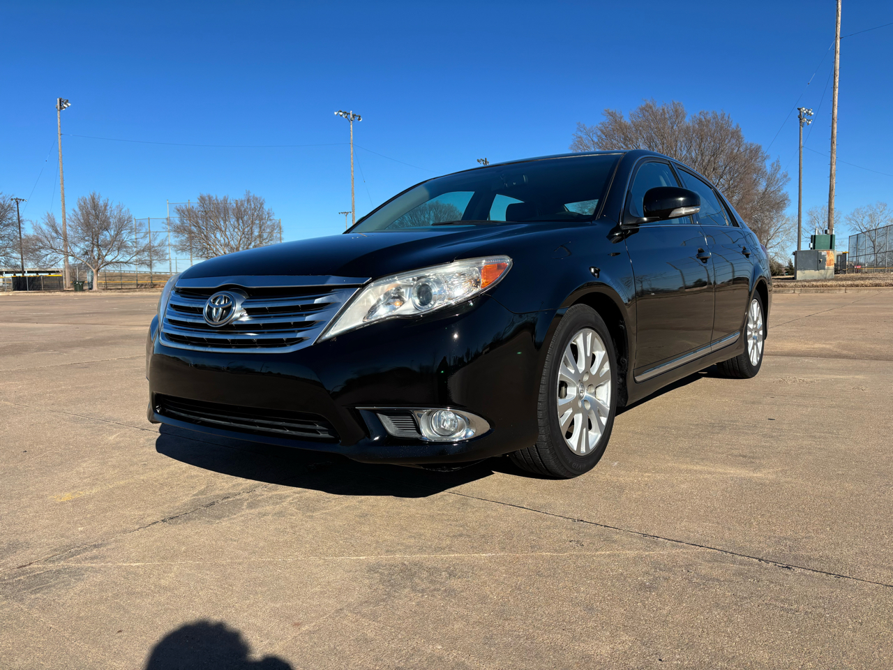 Toyota Avalon 4dr Sdn (Natl) 2012