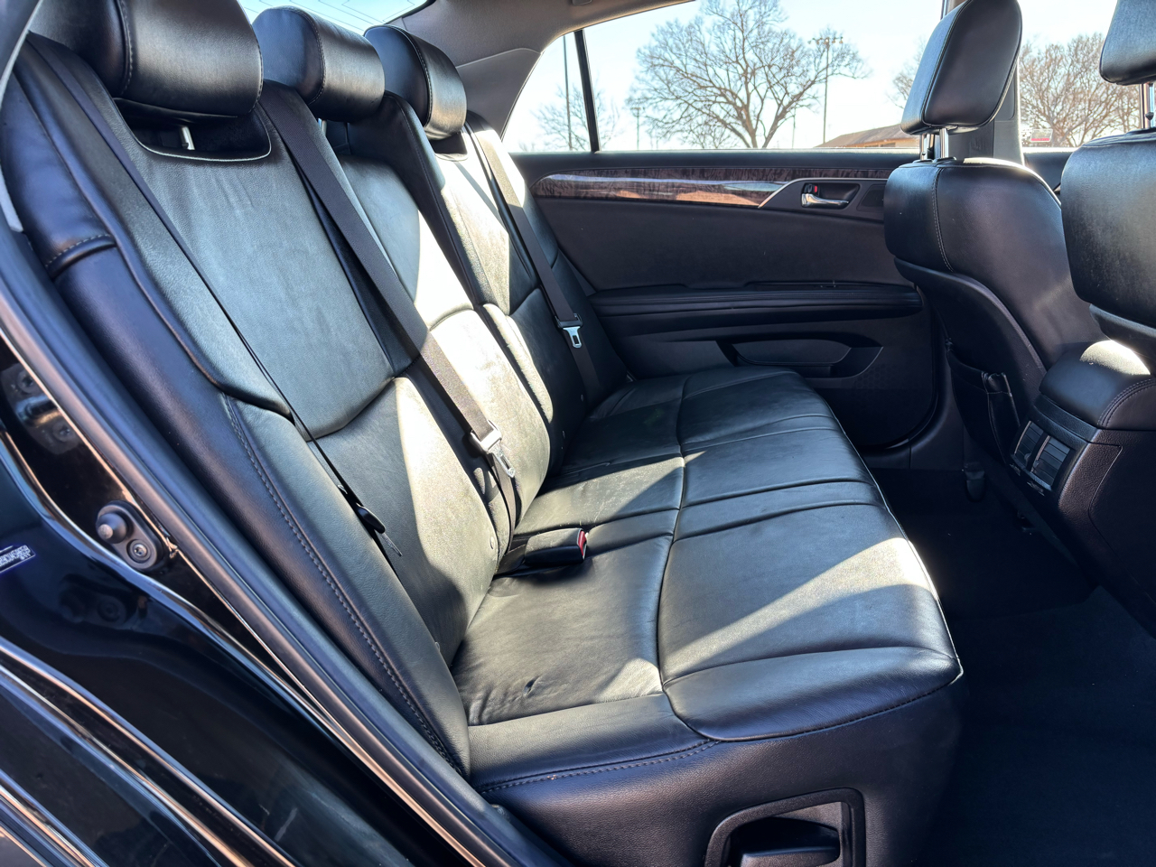 Toyota Avalon 4dr Sdn (Natl) 2012