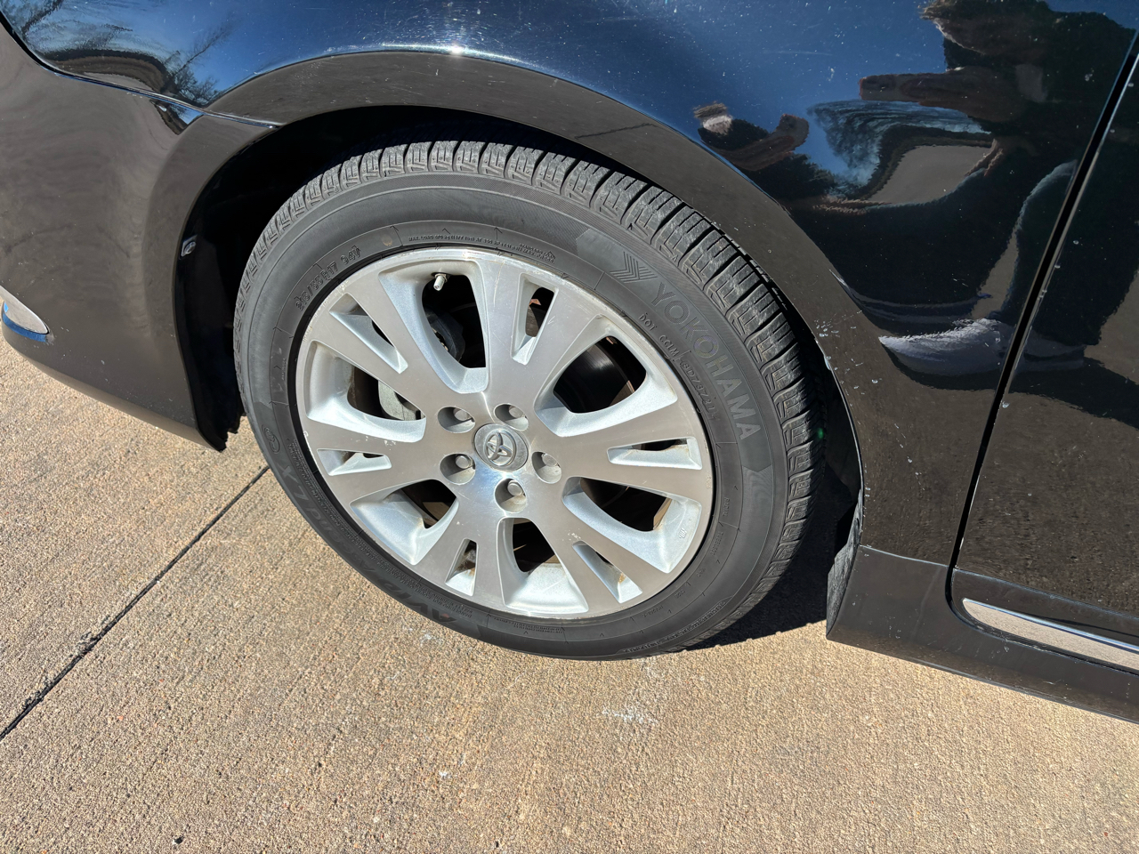 Toyota Avalon 4dr Sdn (Natl) 2012