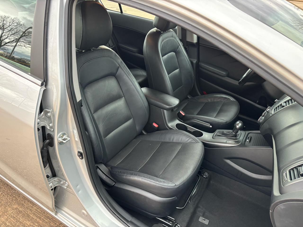 Kia Forte 4dr Sdn Auto EX 2016