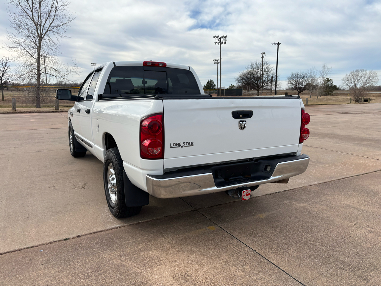 Dodge Ram 2500 2WD Quad Cab 140.5" SLT 2007