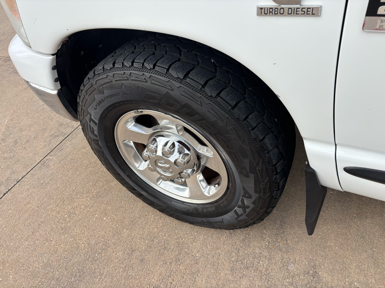 Dodge Ram 2500 2WD Quad Cab 140.5" SLT 2007