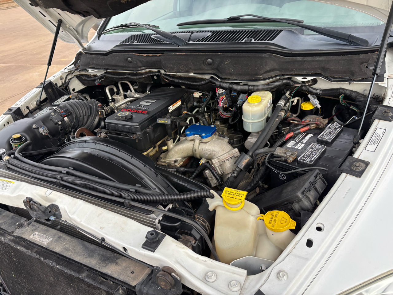 Dodge Ram 2500 2WD Quad Cab 140.5" SLT 2007