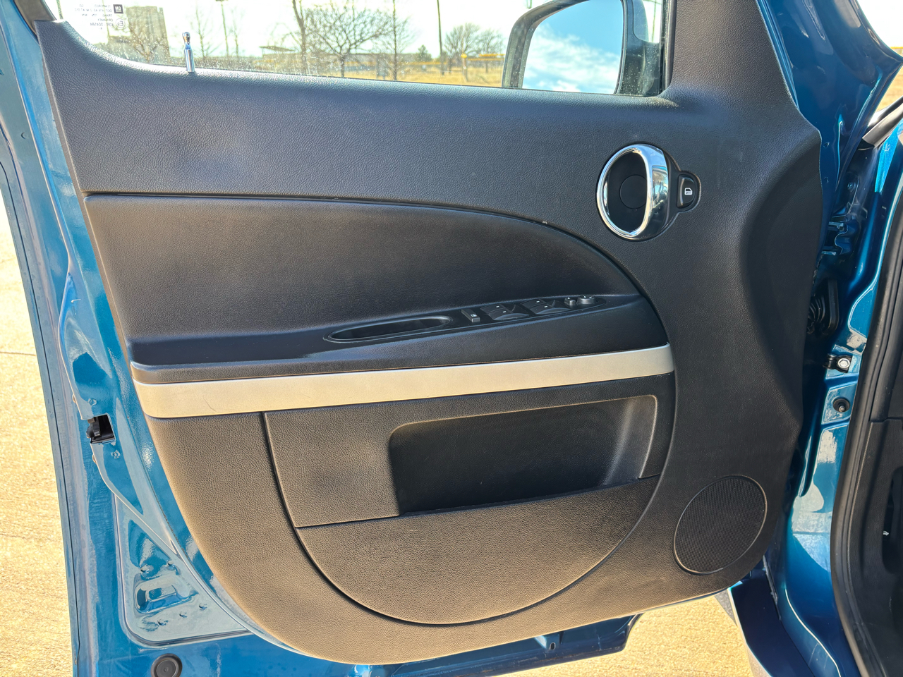 Chevrolet HHR FWD 4dr LS 2009