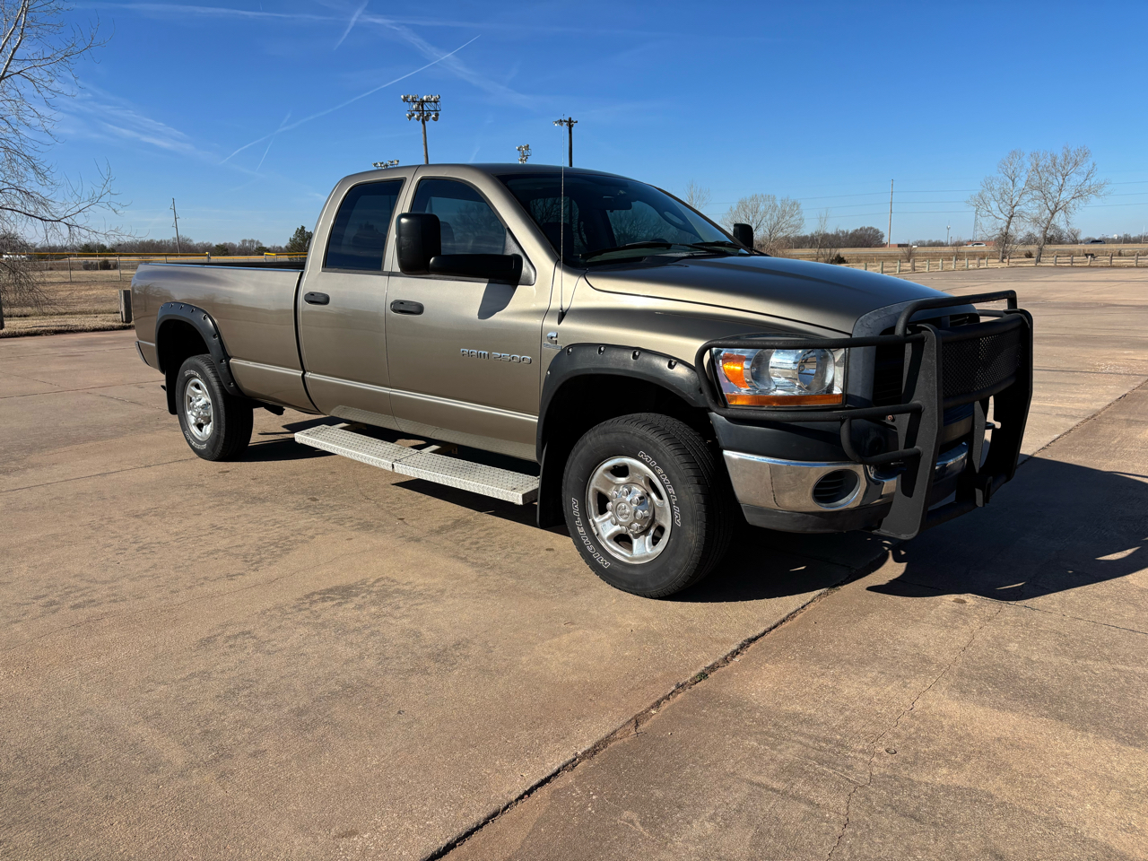 Dodge Ram 2500 4dr Quad Cab 160.5 4WD ST 2006
