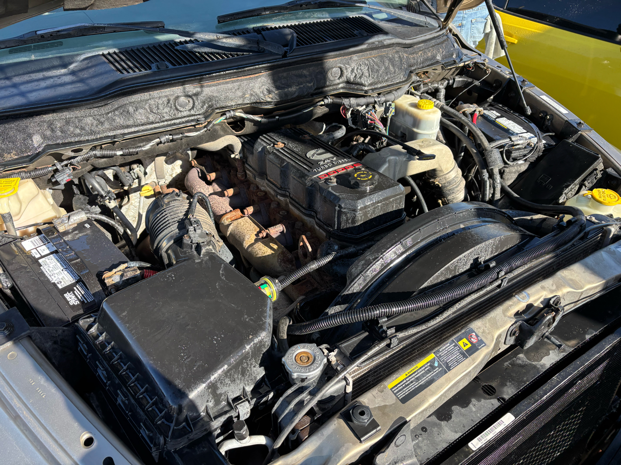 Dodge Ram 2500 4dr Quad Cab 160.5 4WD ST 2006