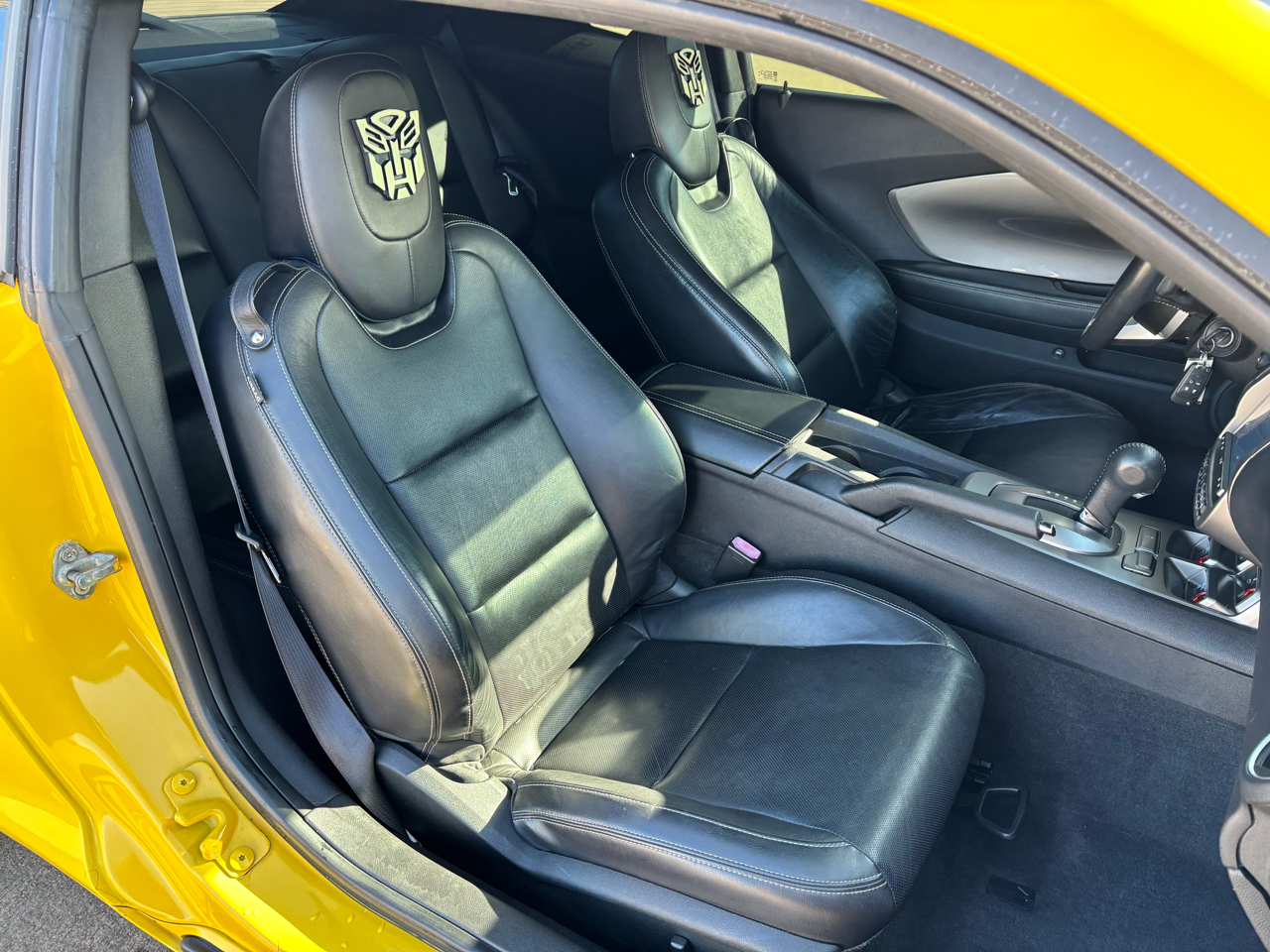 Chevrolet Camaro 2dr Cpe 2LT 2011