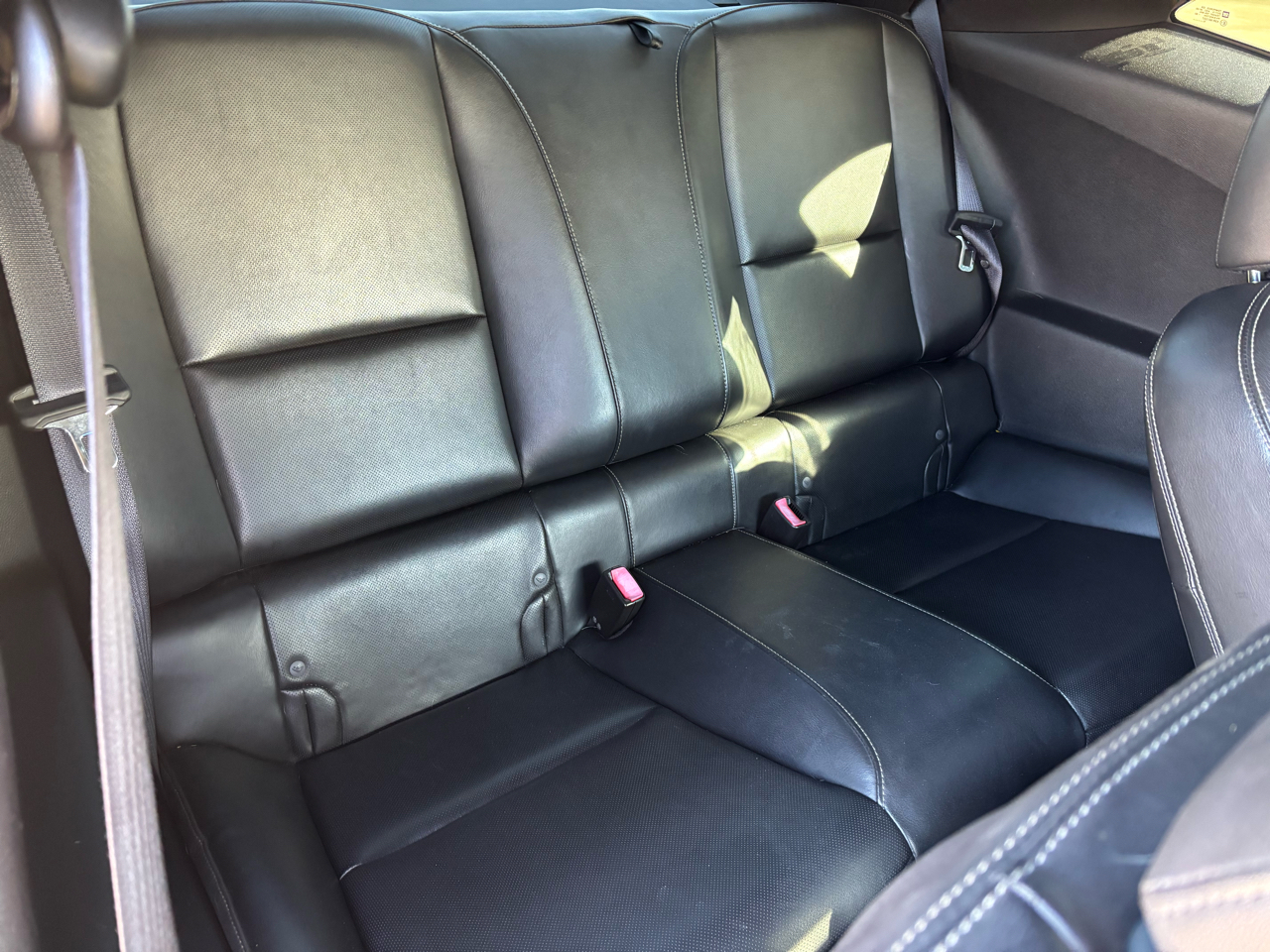 Chevrolet Camaro 2dr Cpe 2LT 2011