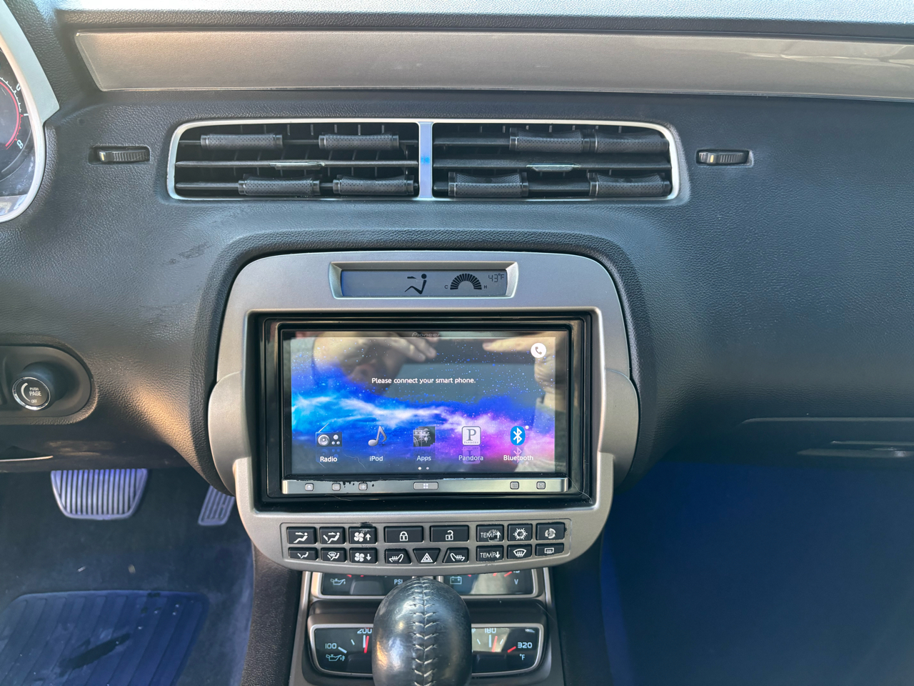 Chevrolet Camaro 2dr Cpe 2LT 2011