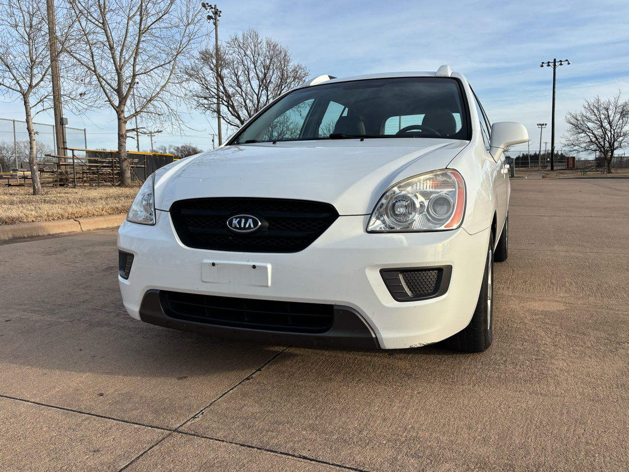 Kia Rondo 4dr I4 Auto LX 2007
